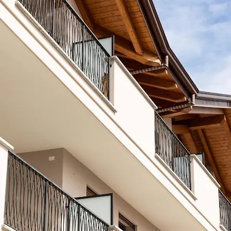 Appartamenti Del Borgo Borgosesia Exterior foto